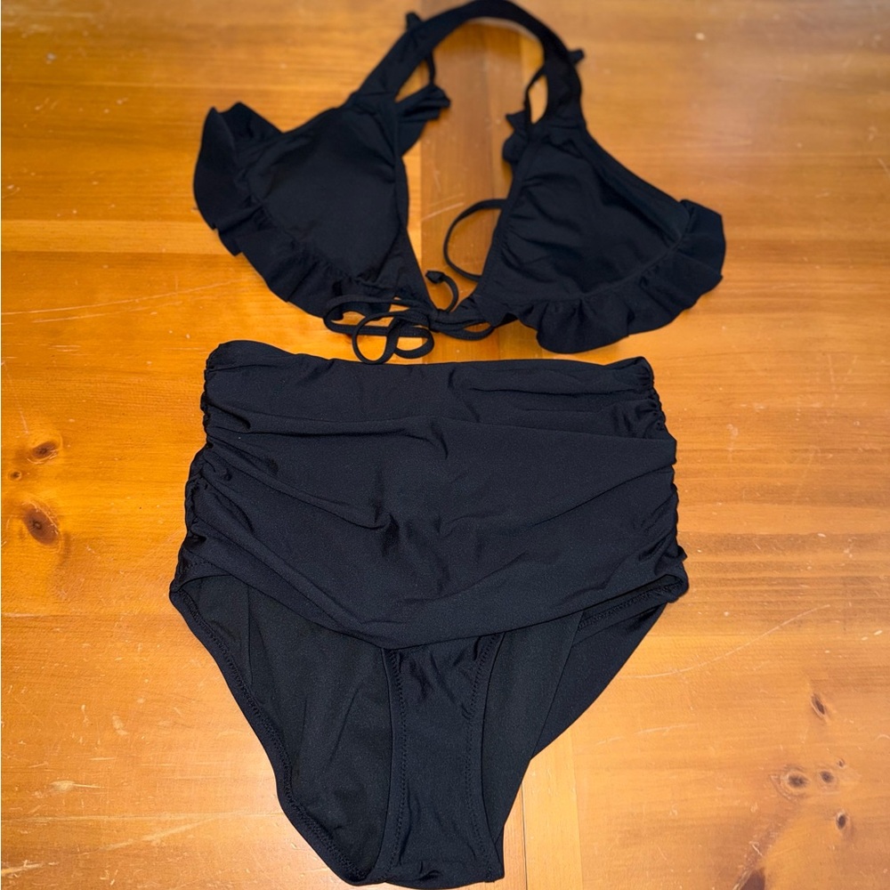 JCREW Two Piece Swimsuit Sz Small Black High waisted Ruffle top Beachy Stretch